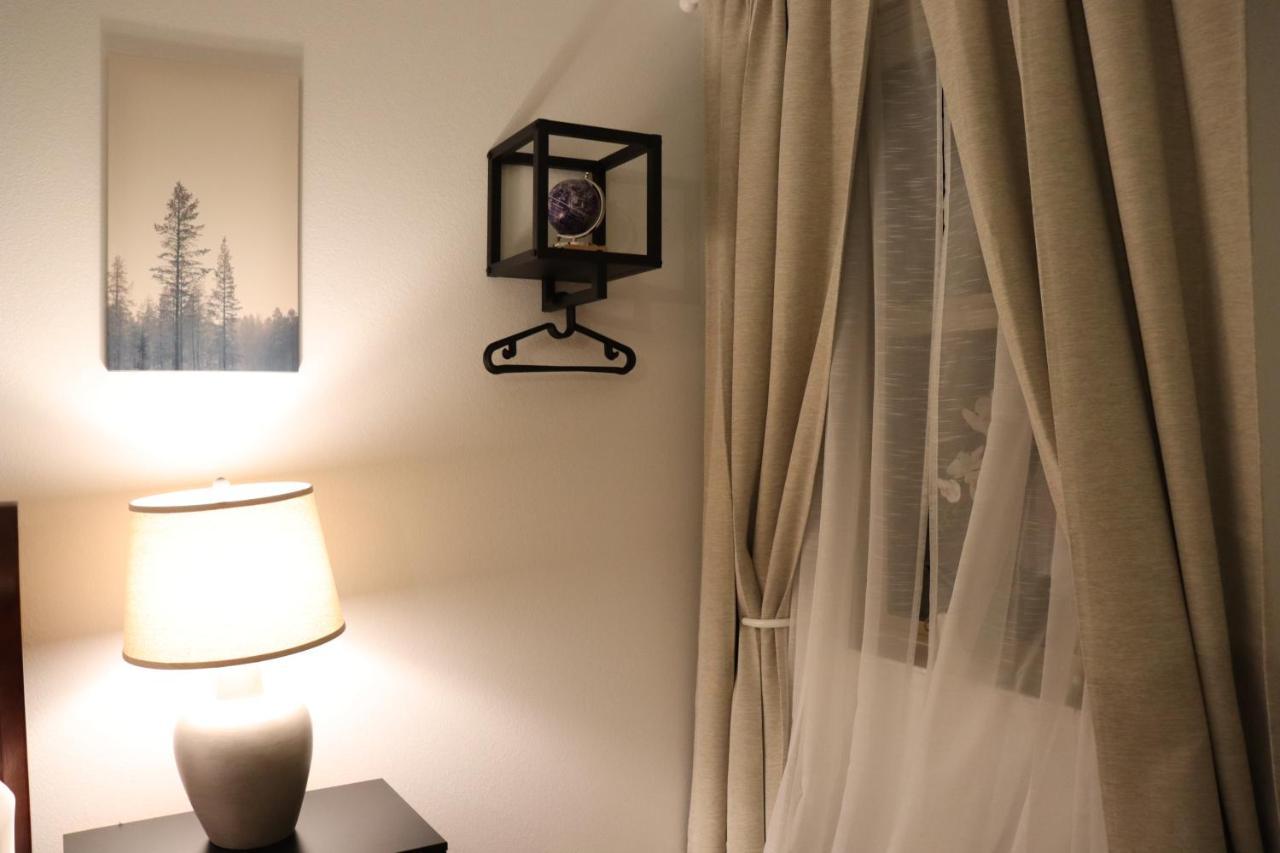 Cozy Getaway With Ocean View And Private Entrance! Hotel Гуалала Екстериор снимка