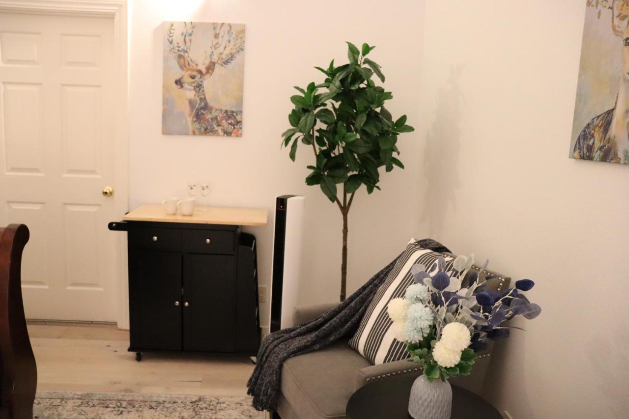 Cozy Getaway With Ocean View And Private Entrance! Hotel Гуалала Екстериор снимка